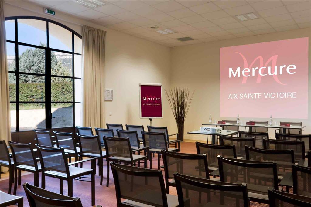 Mercure Aix-En-Provence Sainte-Victoire Chateauneuf-le-Rouge Екстер'єр фото