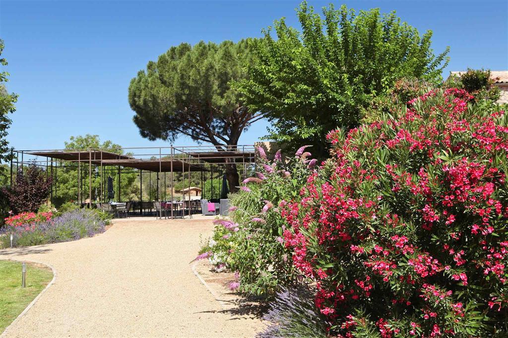 Mercure Aix-En-Provence Sainte-Victoire Chateauneuf-le-Rouge Екстер'єр фото