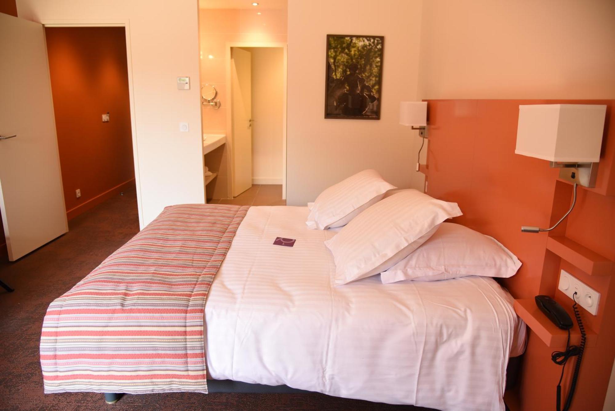 Mercure Aix-En-Provence Sainte-Victoire Chateauneuf-le-Rouge Екстер'єр фото