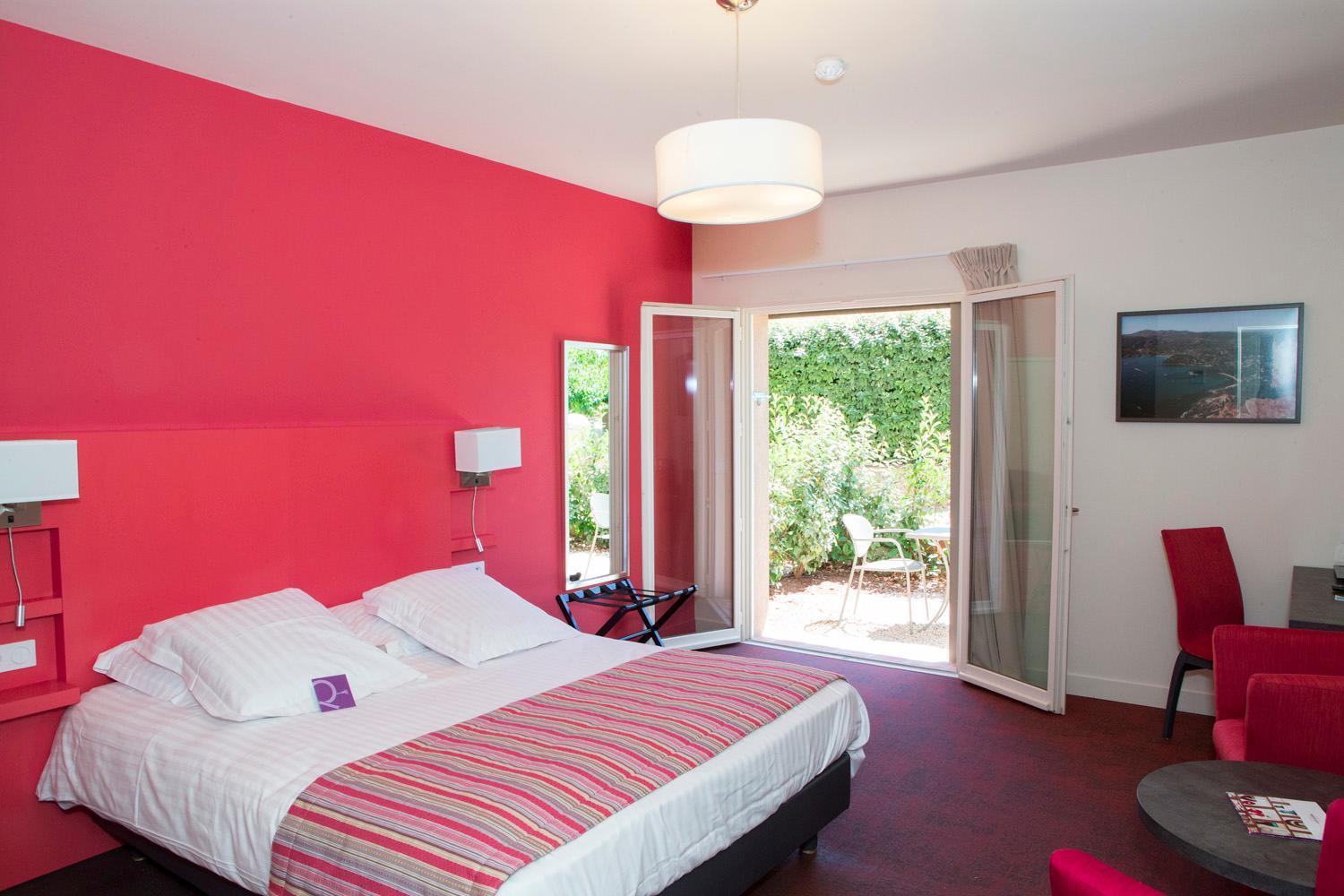 Mercure Aix-En-Provence Sainte-Victoire Chateauneuf-le-Rouge Екстер'єр фото